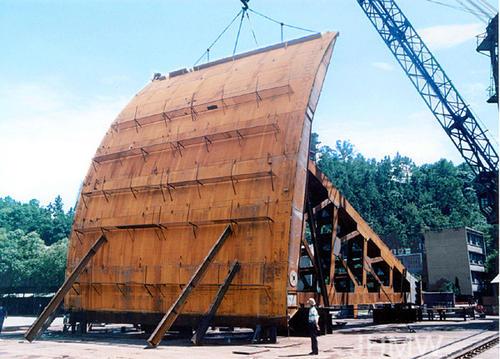 弧形闸门 弧形闸门