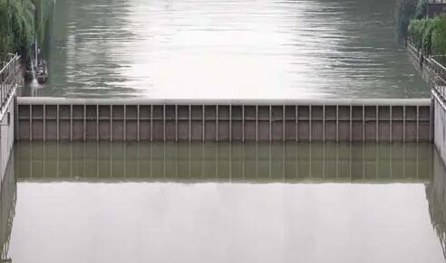 翻板闸门 翻板闸门