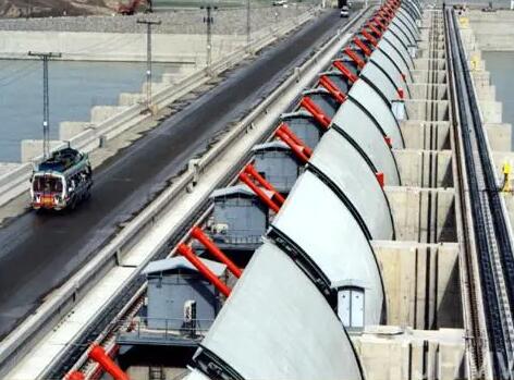 弧形闸门 弧形闸门